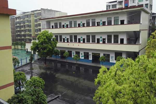 永州市祁陽縣職業中專學校樓宇自動化項目(圖1) 永州市祁陽縣職業中專學校樓宇自動化項目(圖1)